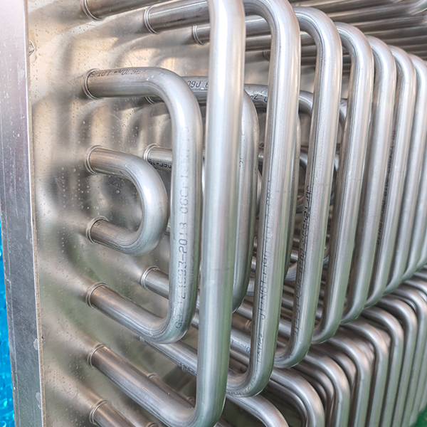 Curva en U de acero inoxidable